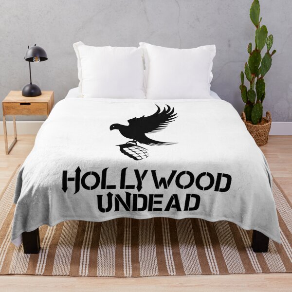 Single Hollywood Bird With Undead Granade Throw Blanket RB1412 product Offical hollywoodundead Merch